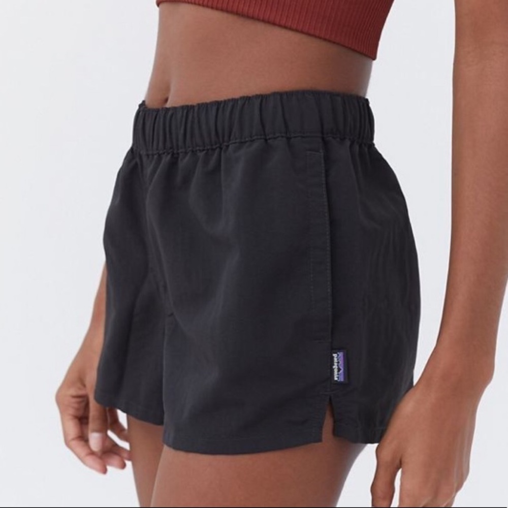 Patagonia Barely Baggies Shorts Black